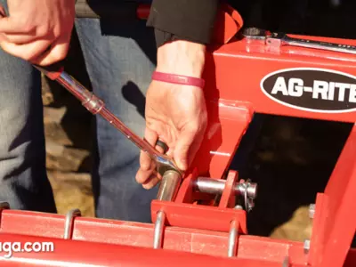 How do I know if a quick hitch will fit my trac...