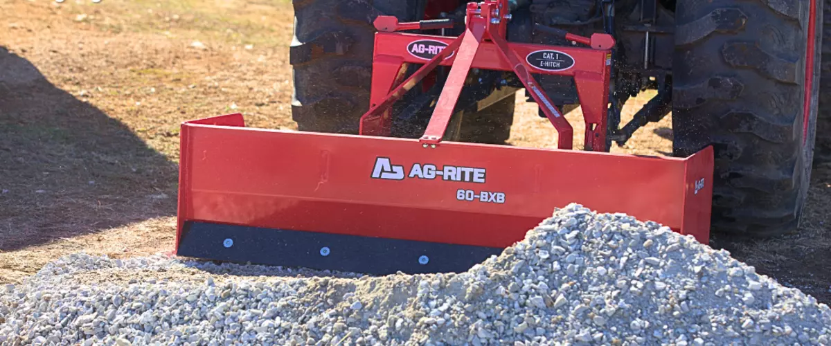 What’s the difference between a box blade and a...