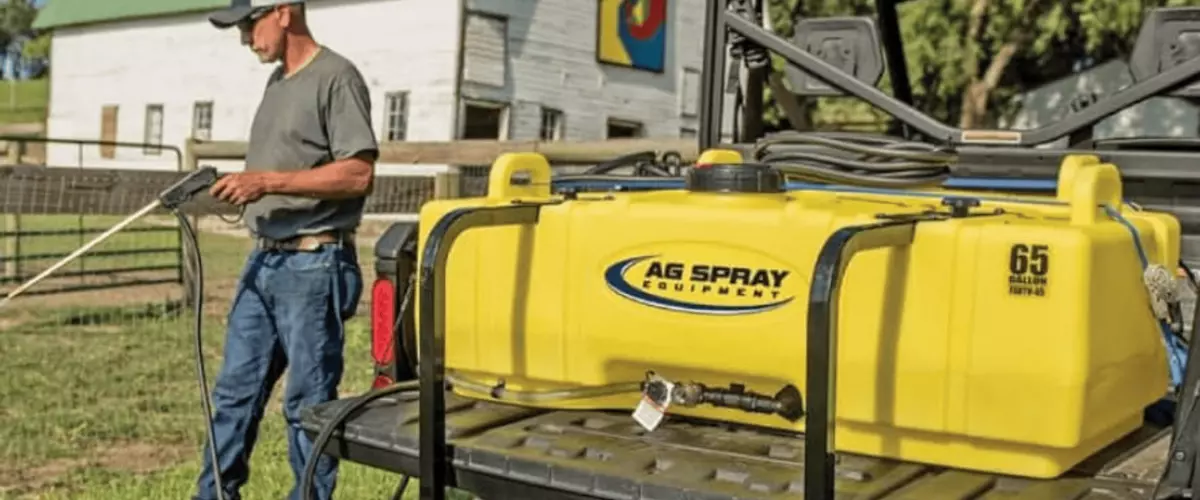 How are sprayers for agriculture used?