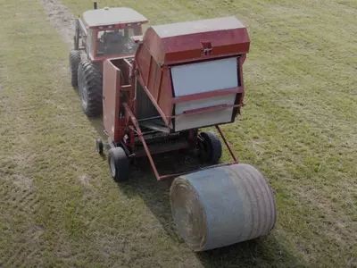 Baler Maintenance 101: When to Replace Belts, S...