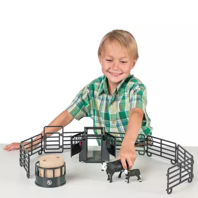 Big Country Toys Ranch Set 12PC