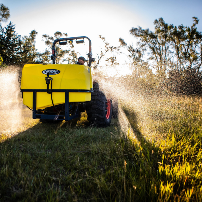 Ag Spray 225-Gallon MC 2 Series 58' Boomless Sprayer with Pro 22" Spray Gun