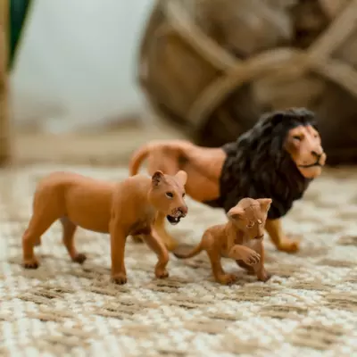 Lion Family Bundle | Hand-Painted Toys | Zaga Toys Wildlife Collection